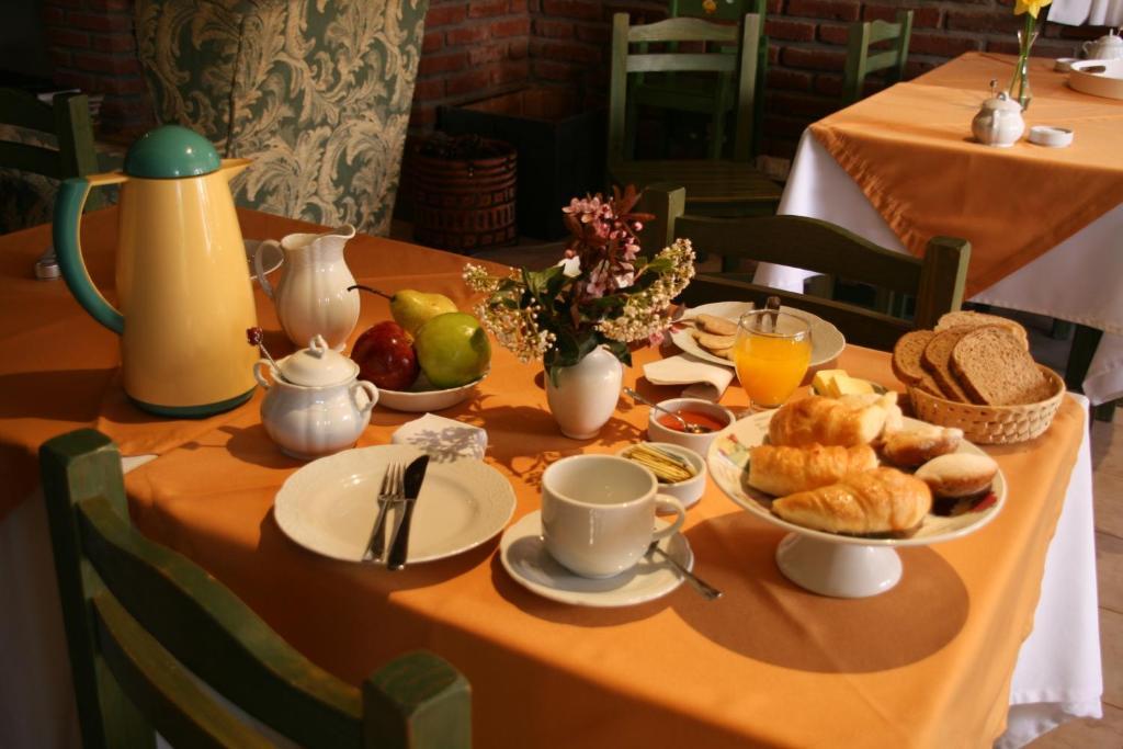 Hosteria Canela B&B Ескуел Екстериор снимка